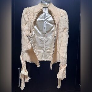 Elie Tahari Women’s Cream Blouse